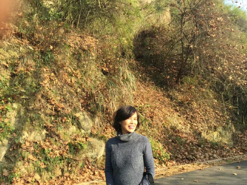 蠢蠢的第一张照片--苏州相亲服务中心
