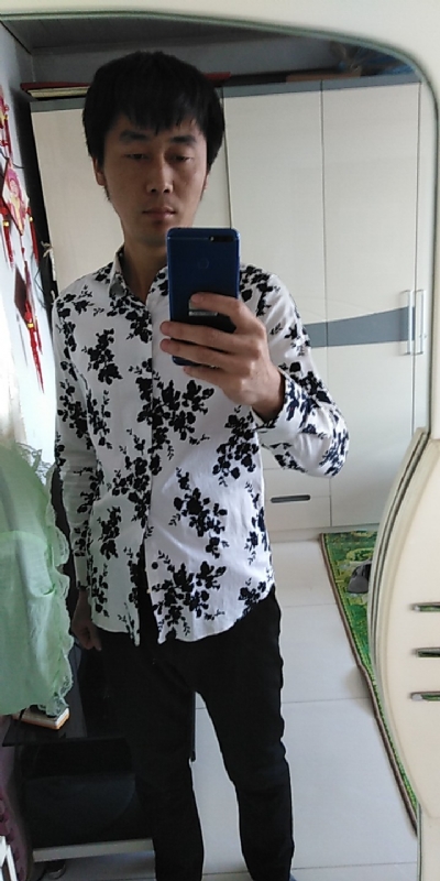 兰若寺里的书生的第一张照片--苏州相亲服务中心