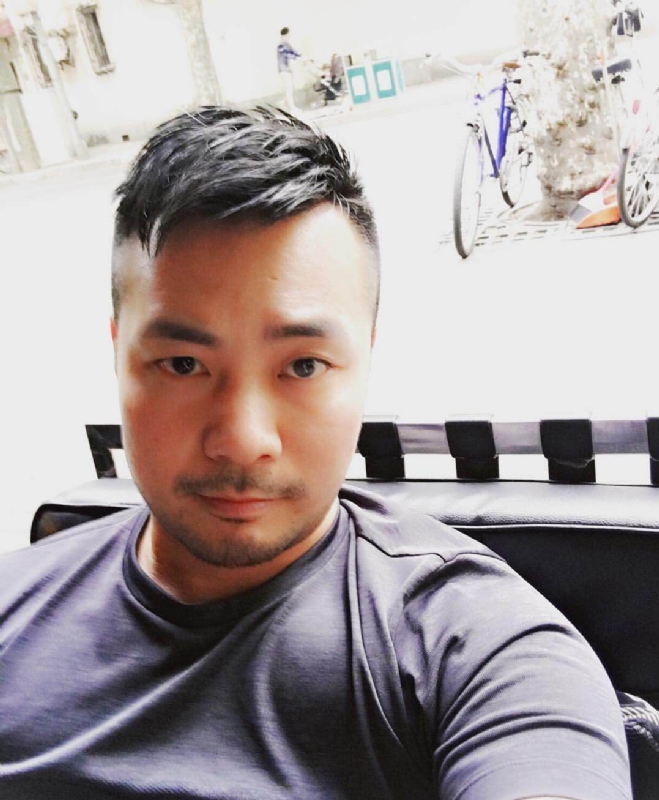 刘江平的第二张照片--苏州相亲服务中心