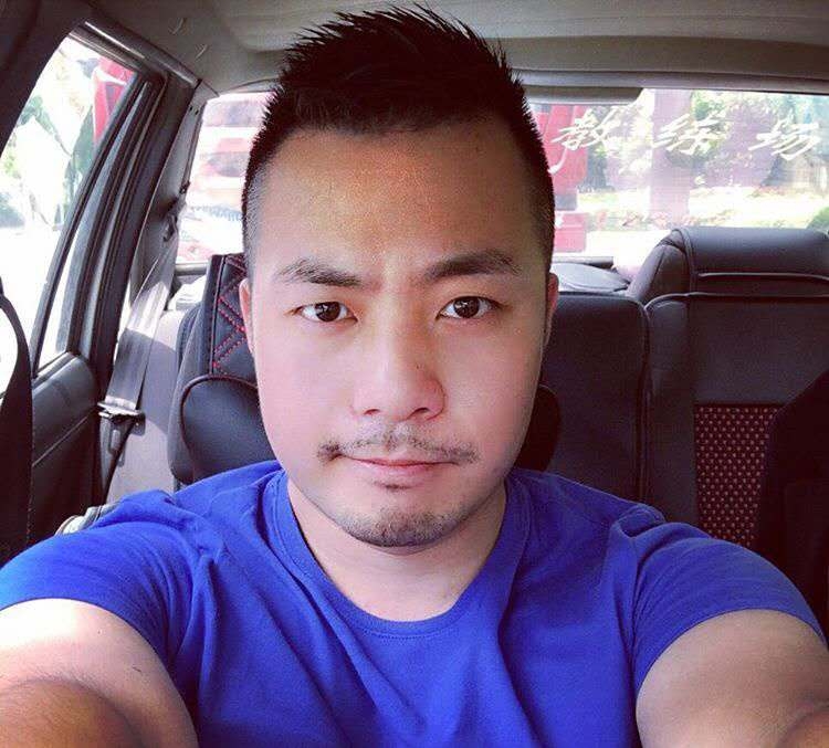 刘江平的第三张照片--苏州相亲服务中心