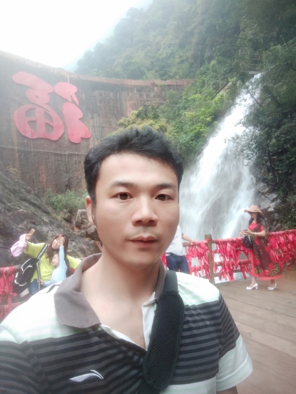 珊珊您是珊无无无妻的第一张照片--苏州相亲服务中心