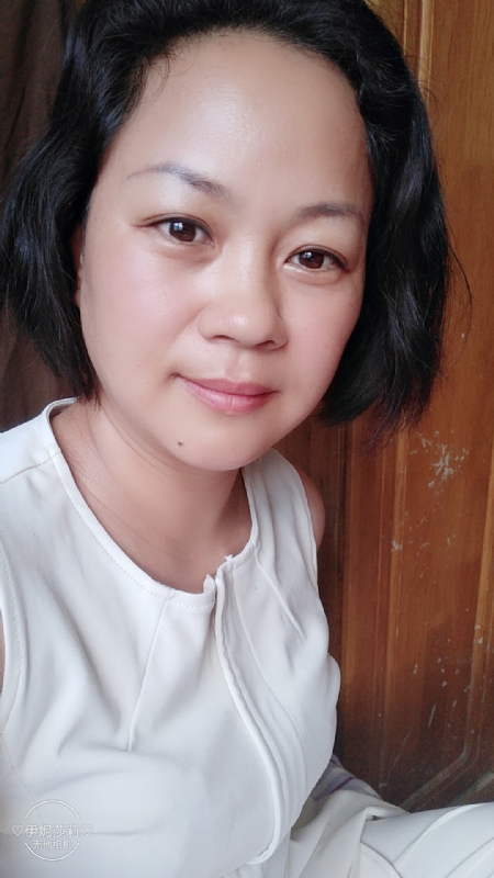 催乳师的第一张照片--苏州相亲服务中心