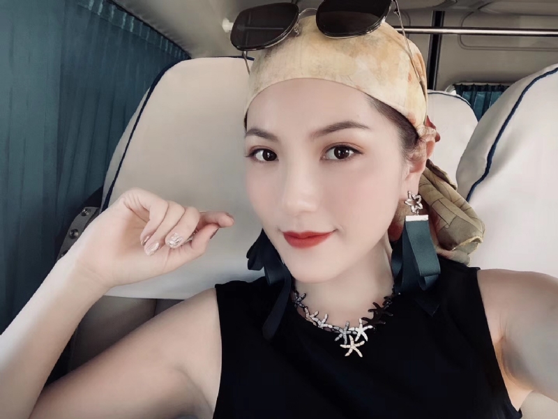 Yulili的第一张照片--苏州相亲服务中心