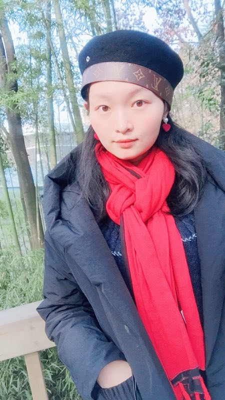 风中百合的第一张照片--苏州相亲服务中心