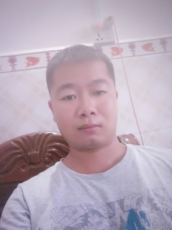 心雨的第一张照片--苏州相亲服务中心