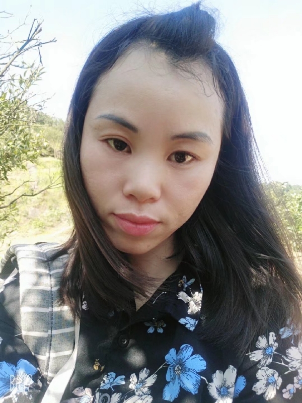 英英的第一张照片--苏州相亲服务中心