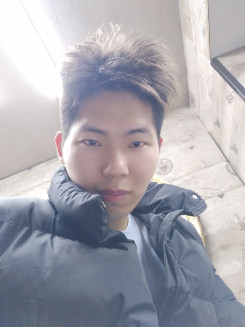 郑小五的第一张照片--苏州相亲服务中心