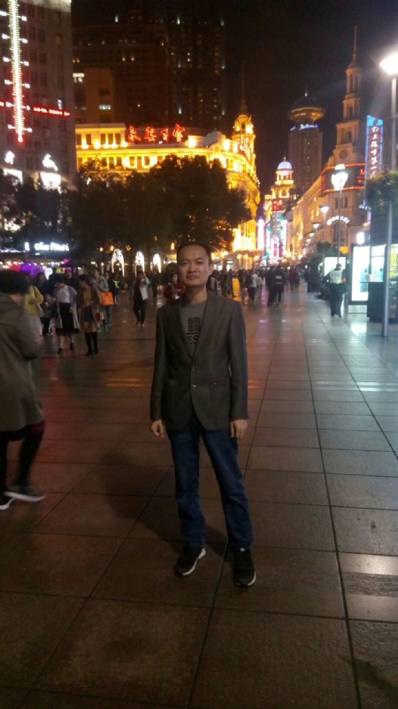 水池养鱼的第一张照片--苏州相亲服务中心