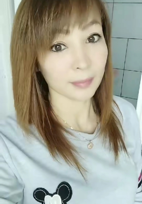 魅力白玲的第一张照片--苏州相亲服务中心