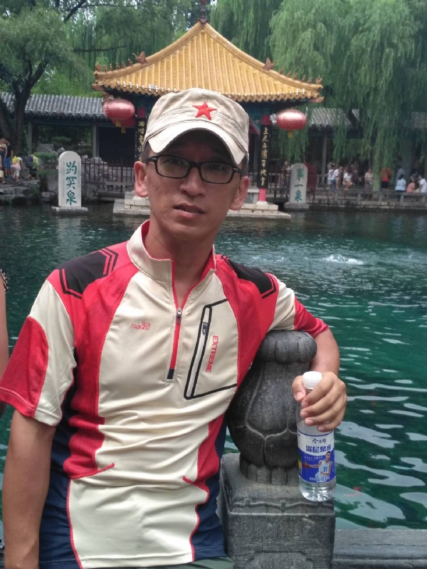 晓峰的第二张照片--苏州相亲服务中心