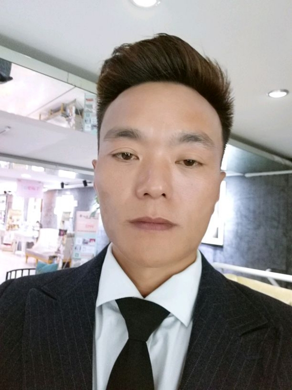 醉酒的蝴蝶的第一张照片--苏州相亲服务中心