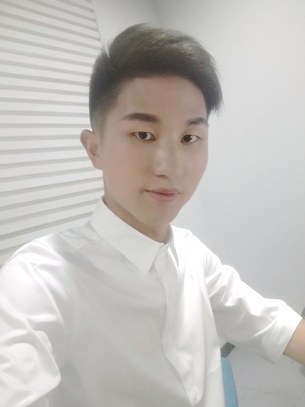 MrLi的第二张照片--苏州相亲服务中心