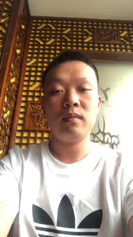 唐子龙的第一张照片--苏州相亲服务中心