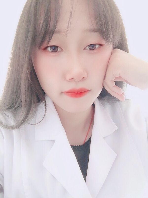 白婚纱的第一张照片--苏州相亲服务中心