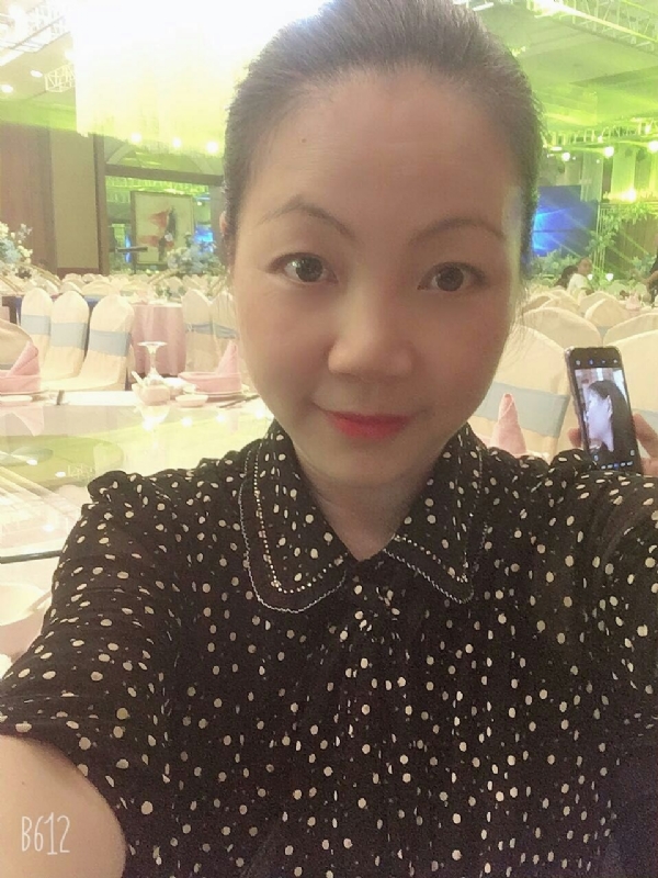 泡沫的第一张照片--苏州相亲服务中心