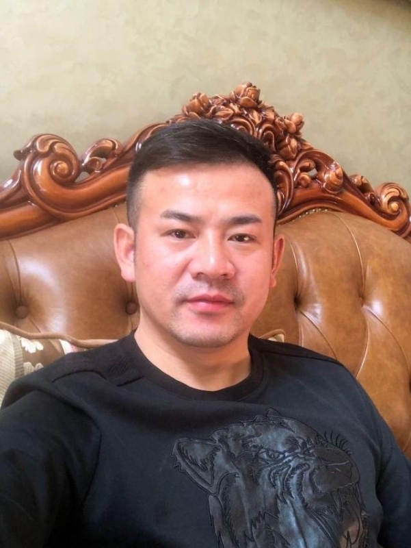 治国的第一张照片--苏州相亲服务中心