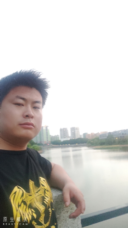 小海的第二张照片--苏州相亲服务中心