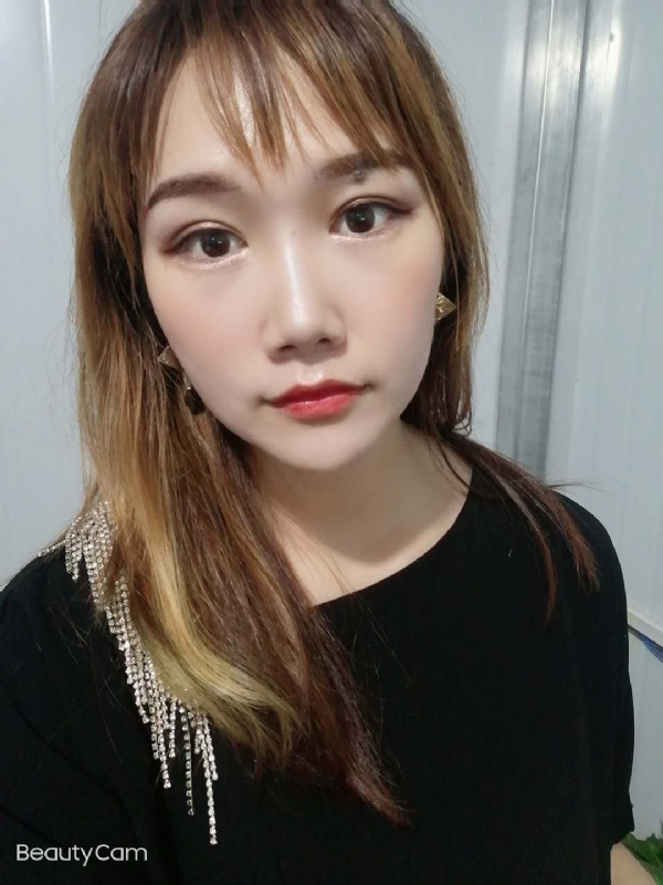 艾薇的第三张照片--苏州相亲服务中心