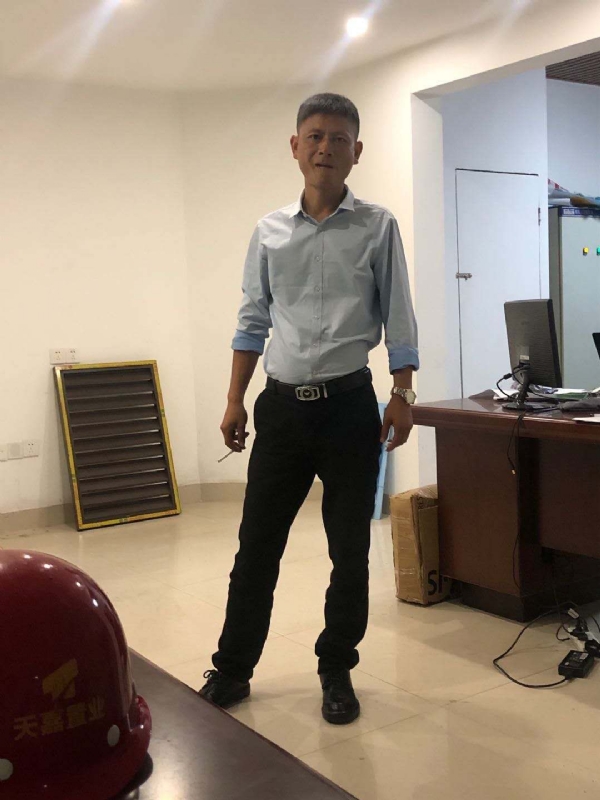 郁闷之中的第一张照片--苏州相亲服务中心