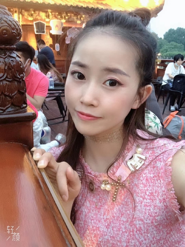 宁乙的第三张照片--苏州相亲服务中心