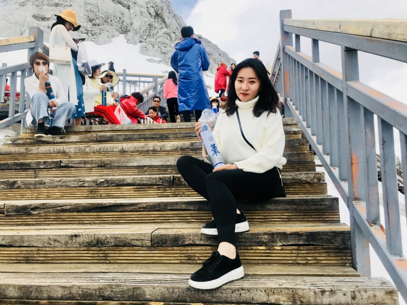 依雪的第四张照片--苏州相亲服务中心