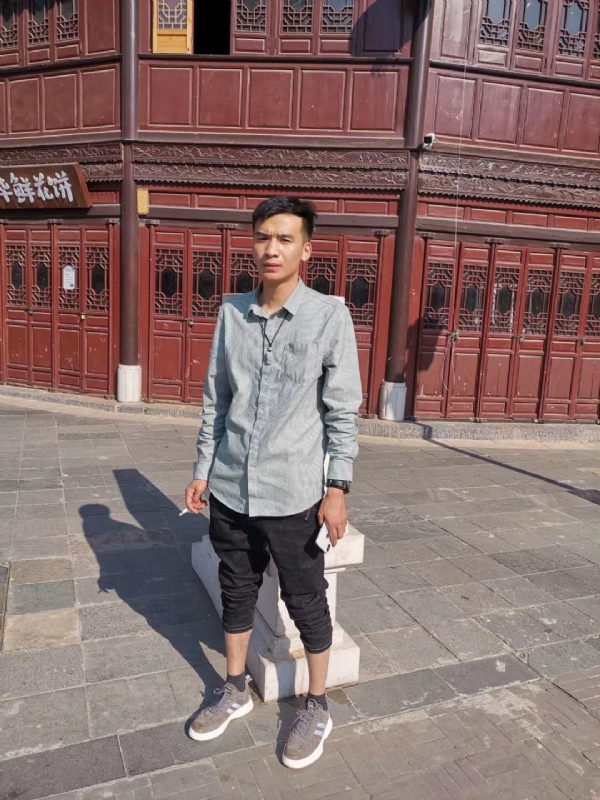 刘方的第一张照片--苏州相亲服务中心