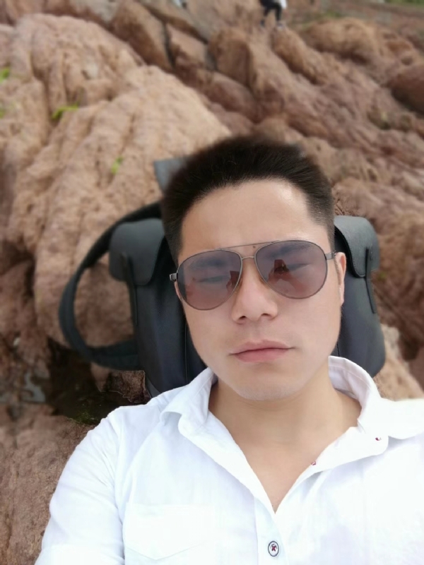 易听的第一张照片--苏州相亲服务中心