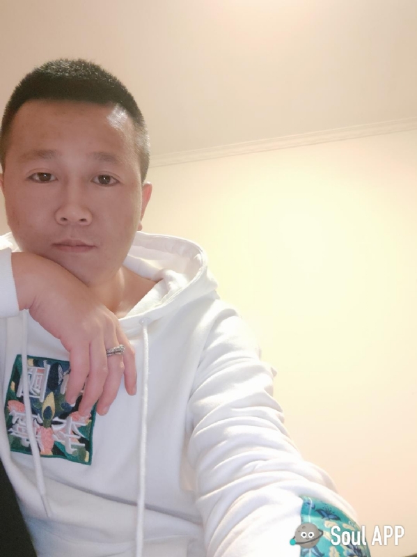 Away的第一张照片--苏州相亲服务中心