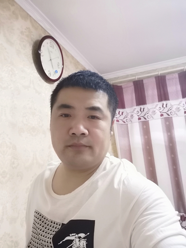 爱你的眼睛的第一张照片--苏州相亲服务中心