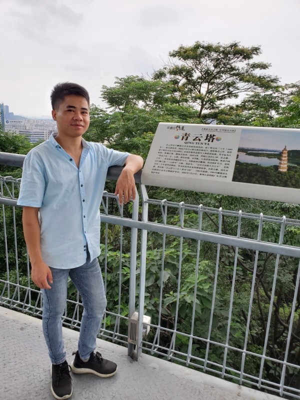 尚德的第一张照片--苏州相亲服务中心