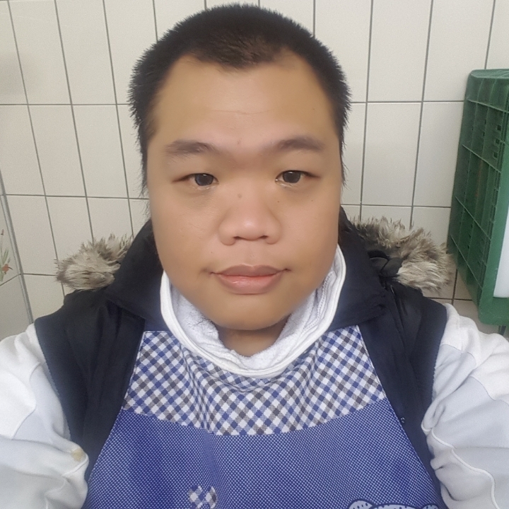 黑熊的第一张照片--苏州相亲服务中心