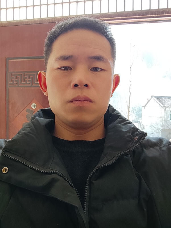 勇敢的成长的第一张照片--苏州相亲服务中心
