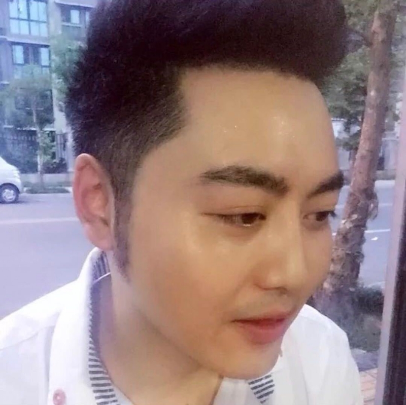 加油吧少年的第一张照片--苏州相亲服务中心