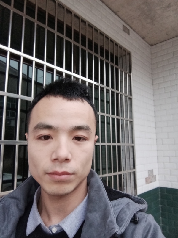 笑得那么开心的第三张照片--苏州相亲服务中心