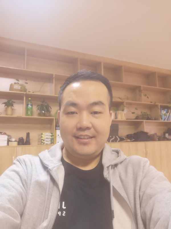 carl的第一张照片--苏州相亲服务中心