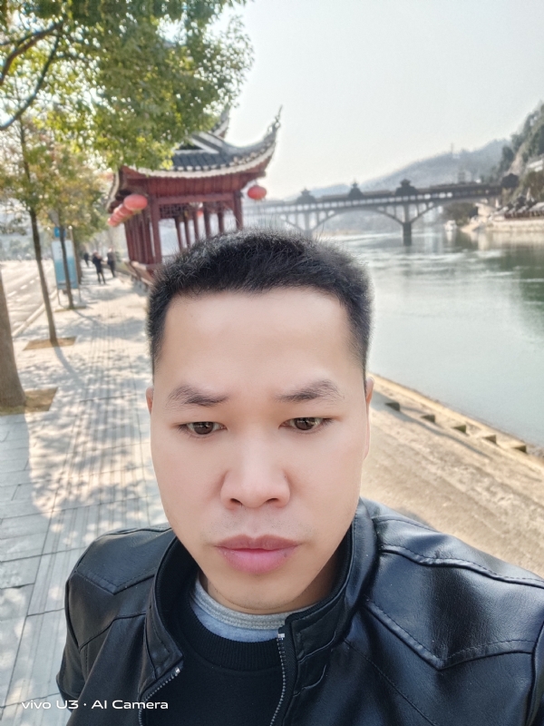 啊锦的第一张照片--苏州相亲服务中心