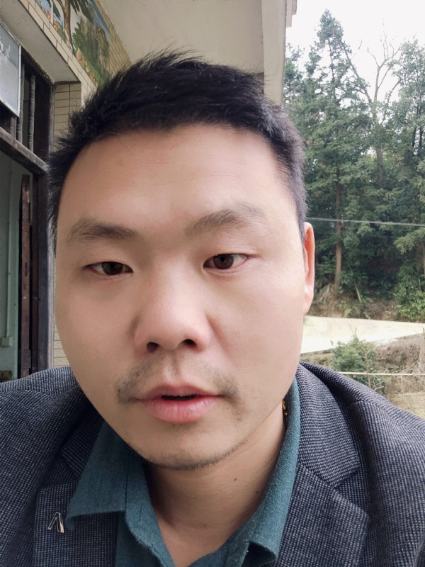 曾小焱的第一张照片--苏州相亲服务中心