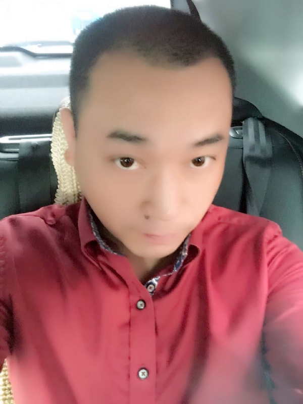 在一个路口等的第一张照片--苏州相亲服务中心