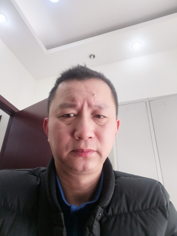 相视而笑的第一张照片--苏州相亲服务中心