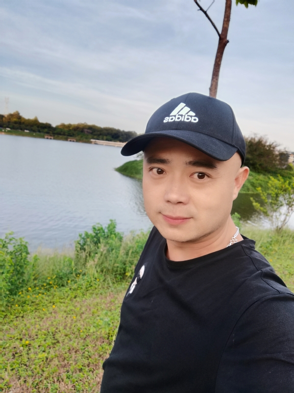 石头哥的第一张照片--苏州相亲服务中心