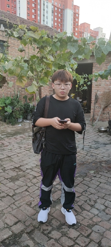 辛禹的第二张照片--苏州相亲服务中心