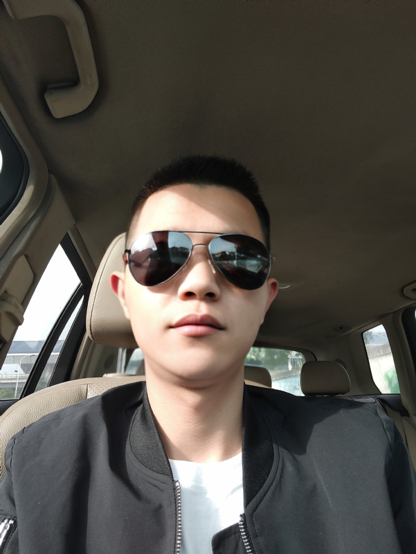 葛先生的第二张照片--苏州相亲服务中心