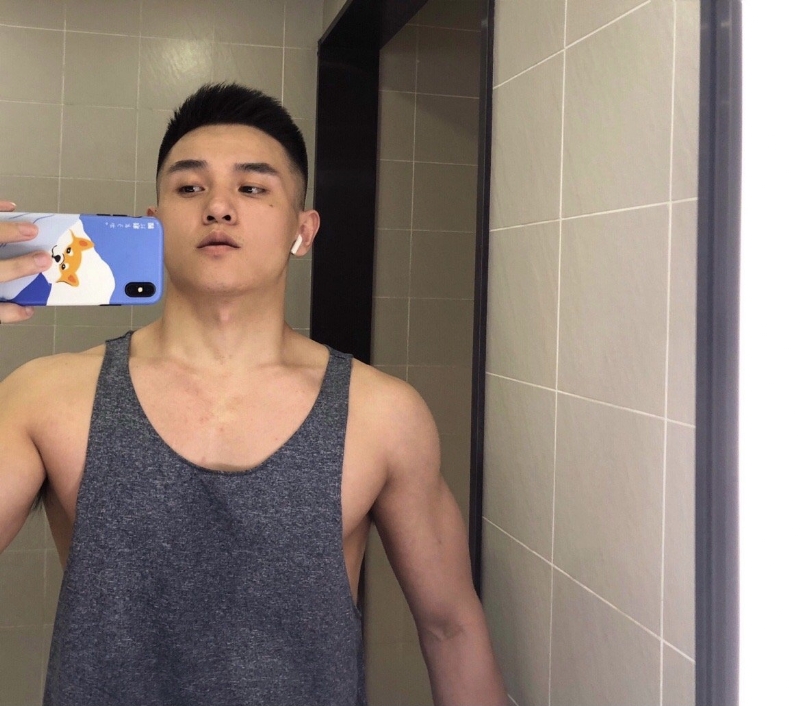 李文亮的第一张照片--苏州相亲服务中心