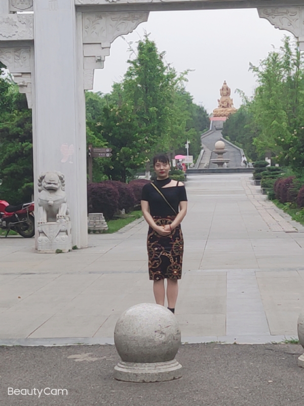 魏沐阳子的第三张照片--苏州相亲服务中心