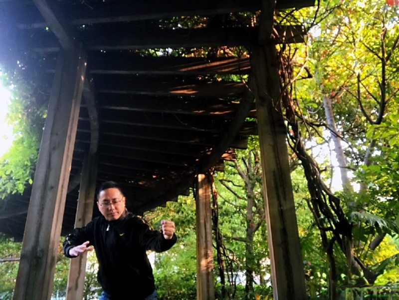 自故深情好受伤的第二张照片--苏州相亲服务中心