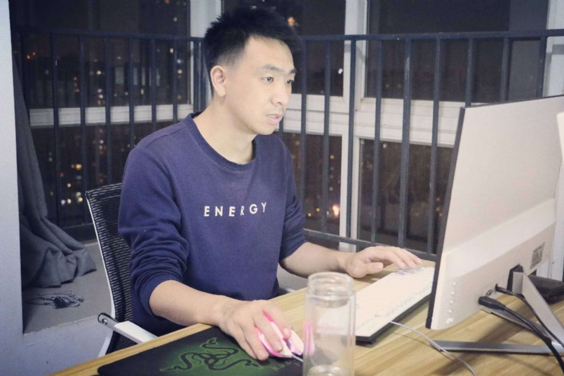 滞后的微笑的第二张照片--苏州相亲服务中心