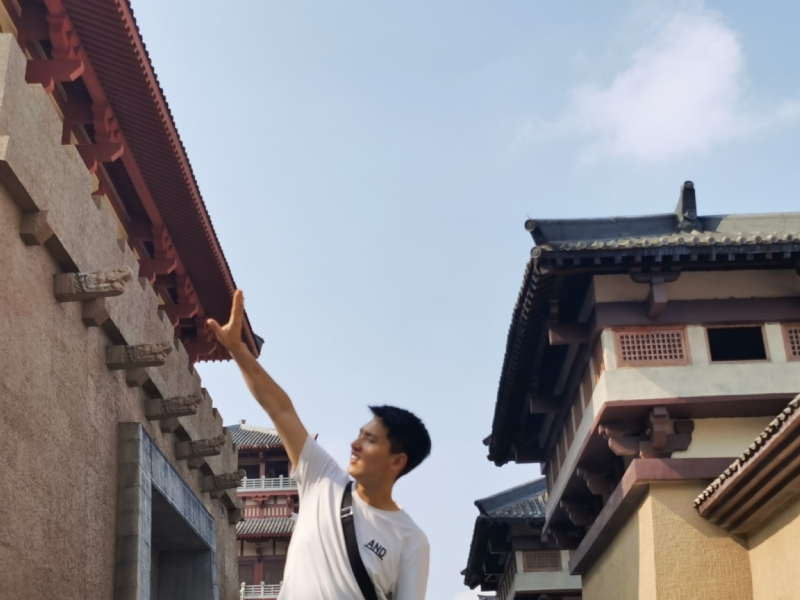 咸鱼不闲的第一张照片--苏州相亲服务中心