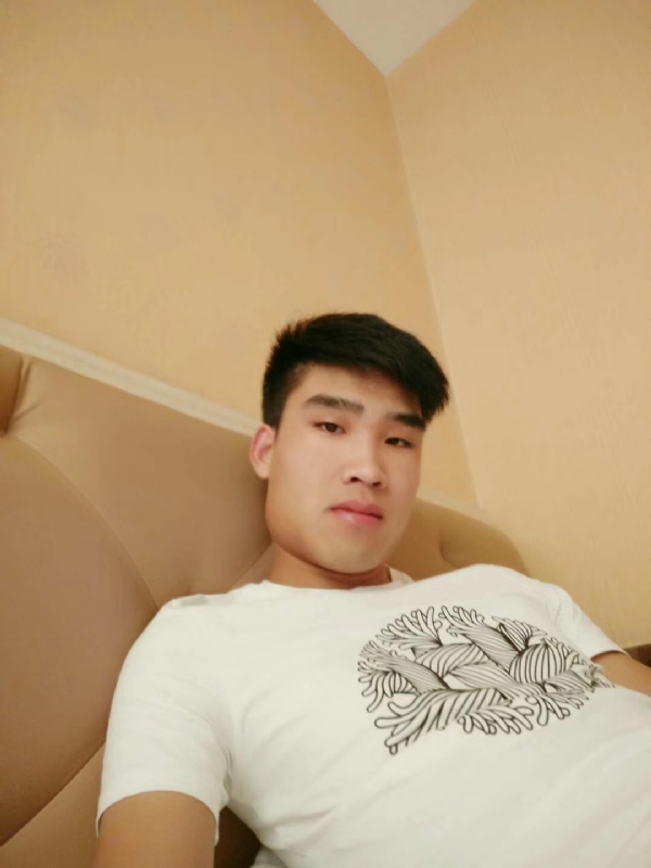 谁不曾孤单上路的第二张照片--苏州相亲服务中心