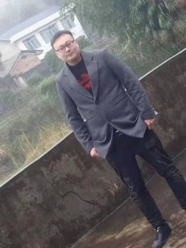 冰城的第一张照片--苏州相亲服务中心