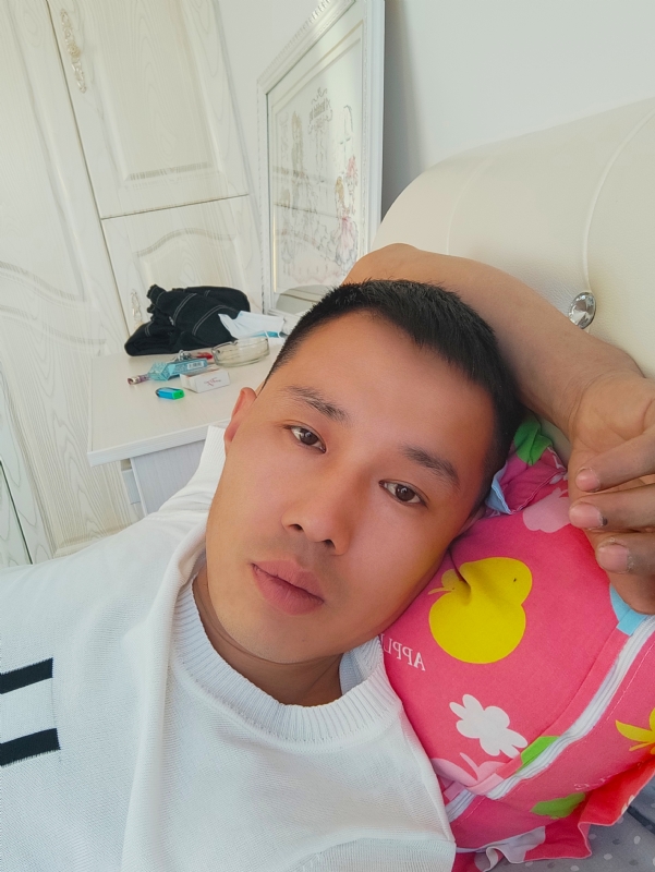 一个人的第一张照片--苏州相亲服务中心